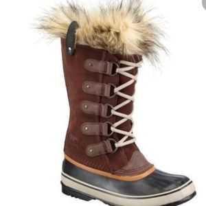 Sorel Joan of Ark boot. Worn once. No sign of use